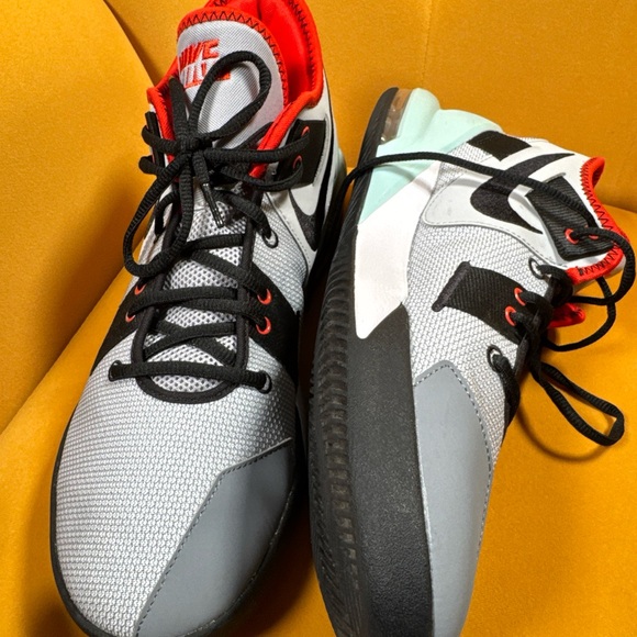 Nike Air Max Impact 2 Wolf Grey, Size US 13 Men’s , like new never been worn - Picture 7 of 12